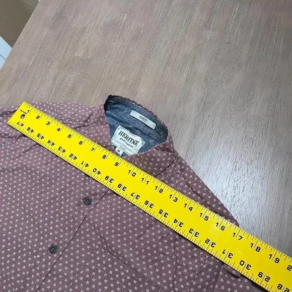 Men’s Heritage Button Down Shirt Size Medium - Picture 6 of 7